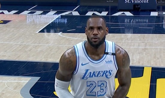  艾顿防守端建功开拓者加时险胜鹈鹕保留附加赛机会